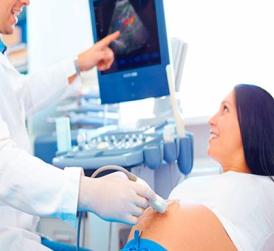 Doppler Obstétrico en Moderna Salud. Estudio prenatal seguro para controlar el flujo sanguíneo y prevenir complicaciones durante el embarazo