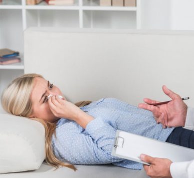 Consulta psiquiátrica en Moderna Salud. Diagnóstico y tratamiento personalizado de trastornos emocionales y mentales con enfoque humano y profesional