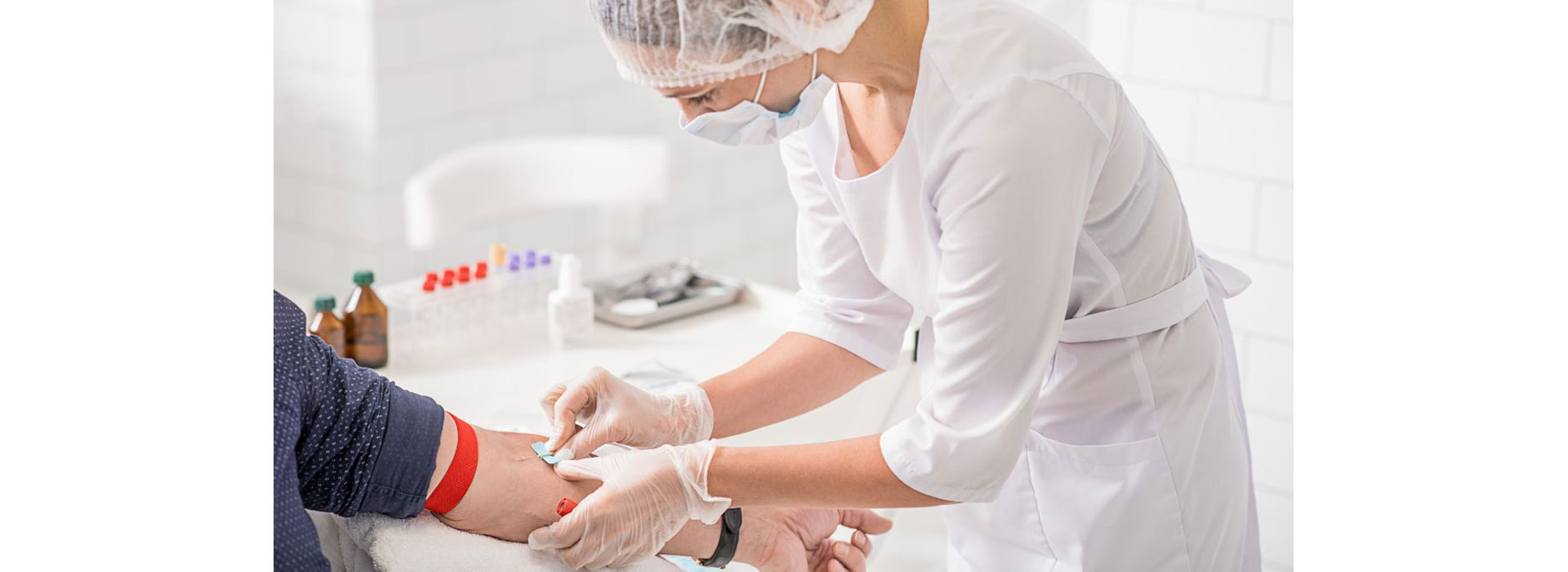 Utilizamos tecnología de última generación para el diagnóstico de enfermedades infecciosas, hormonales y autoinmunes