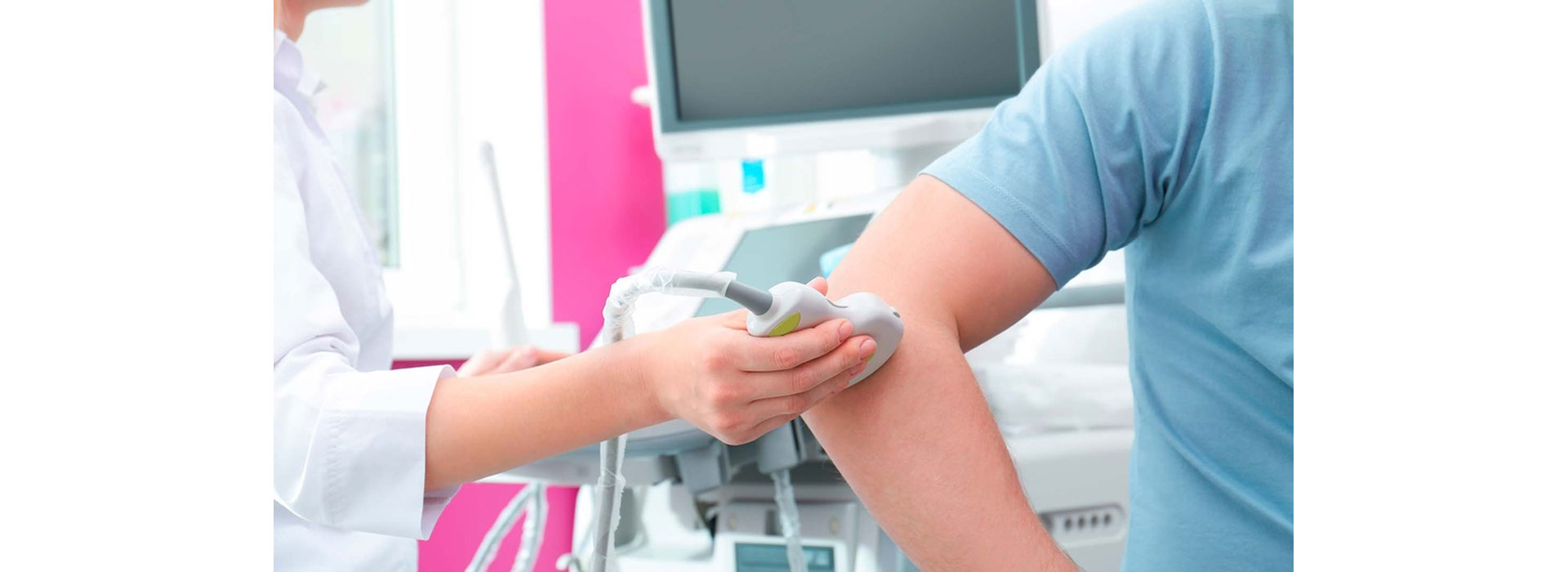 Ecografía de partes blandas realizada en Moderna Salud con equipos modernos y alta precisión diagnóstica